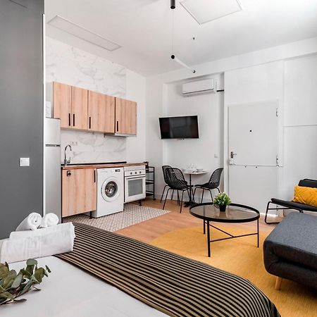 Charming Lucero Apartment Madrid Exterior photo