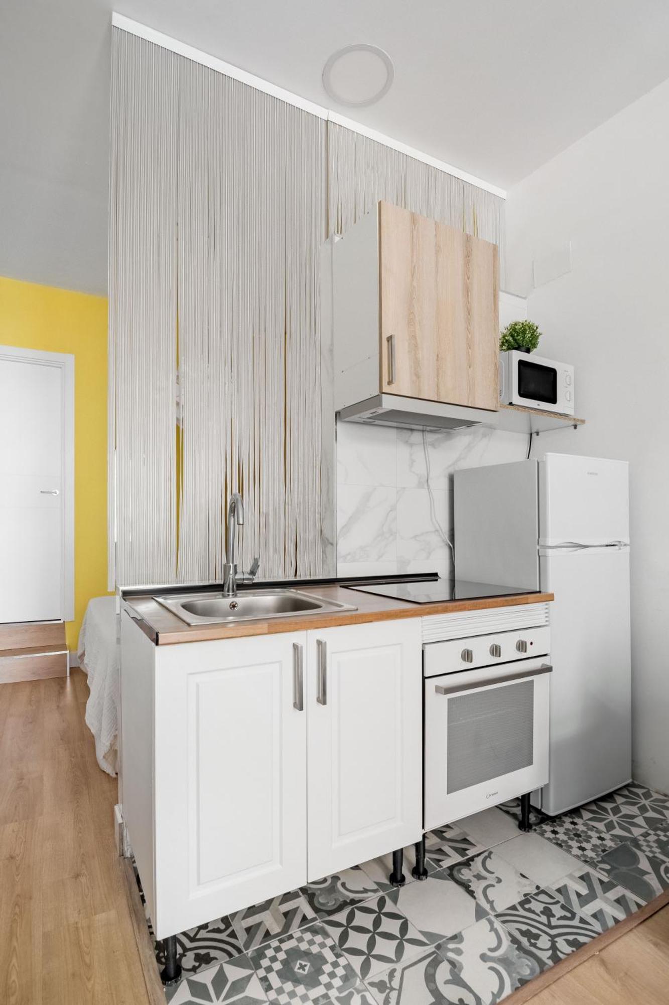 Charming Lucero Apartment Madrid Exterior photo